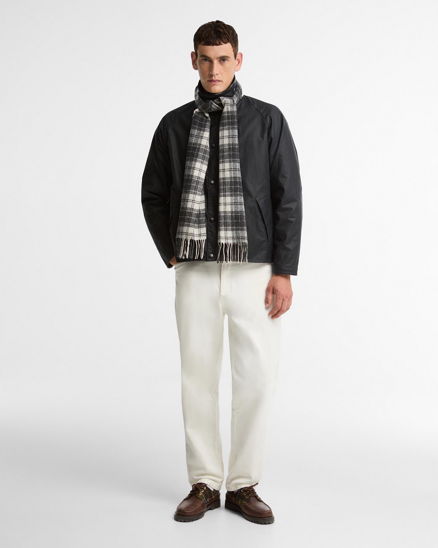 USC0001GY91_03getthelook-1790253567